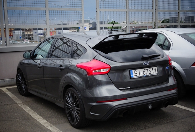 Ford Focus RS 2015