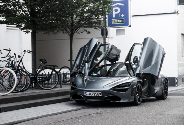 McLaren 720S