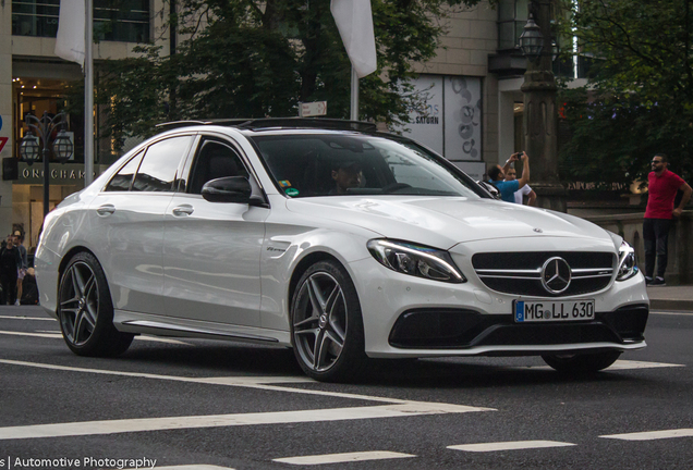 Mercedes-AMG C 63 W205