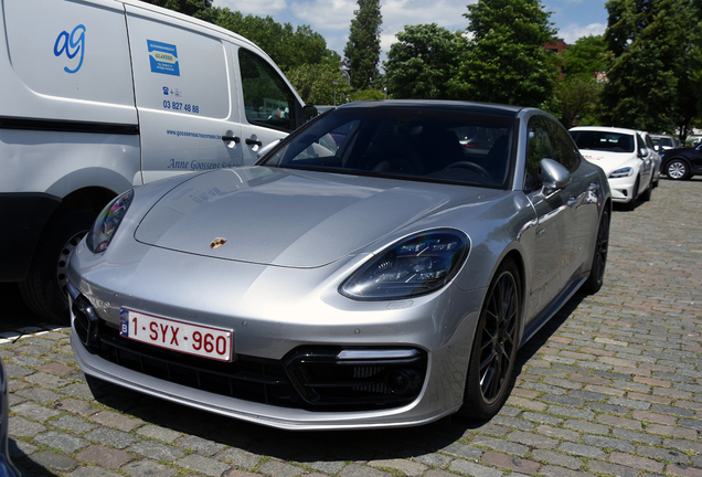 Porsche 971 Panamera Turbo S E-Hybrid