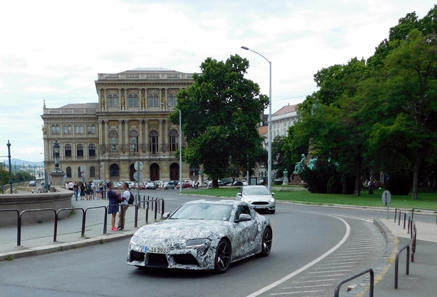 Toyota Supra J29