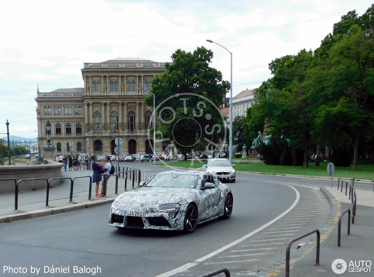 Toyota Supra J29