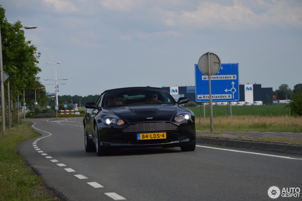 Aston Martin DB9 Volante