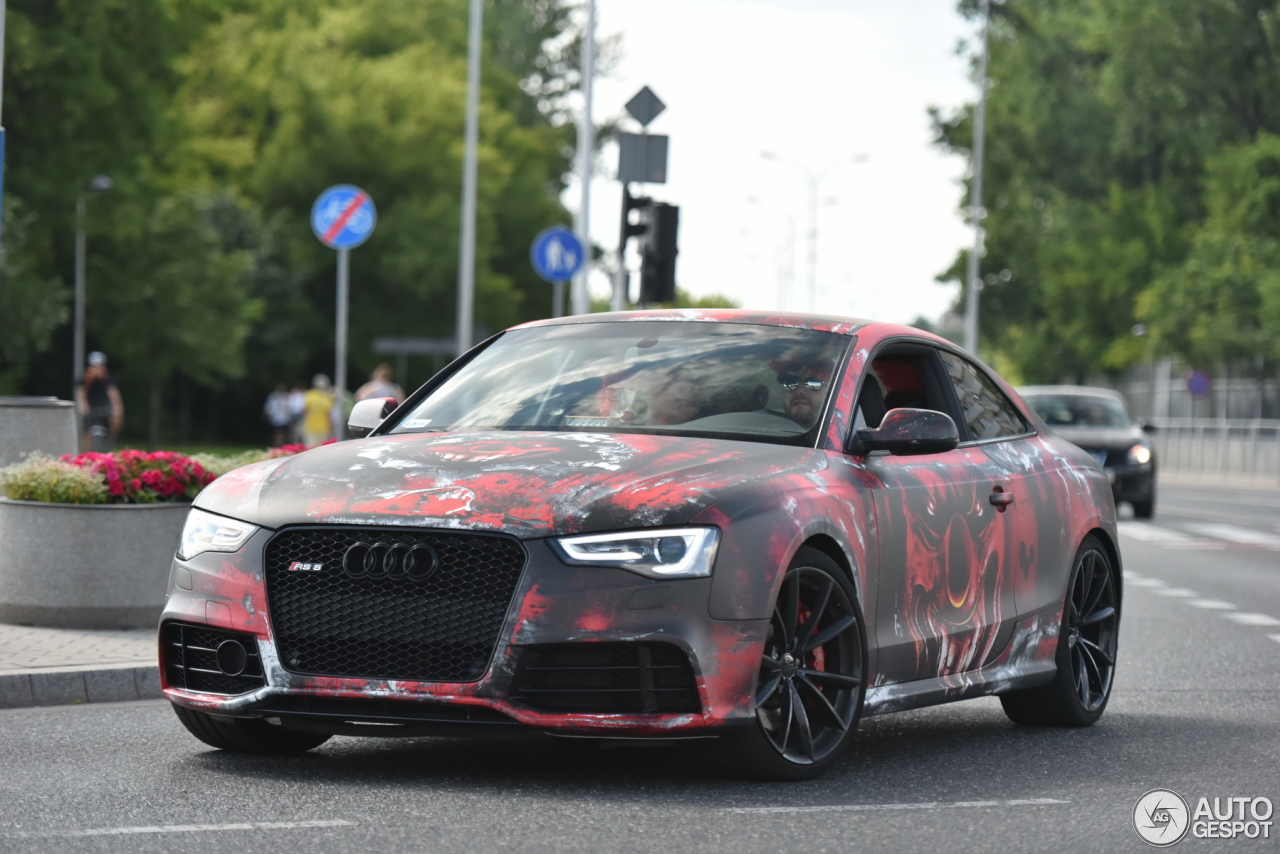 Audi RS5 B8 2012