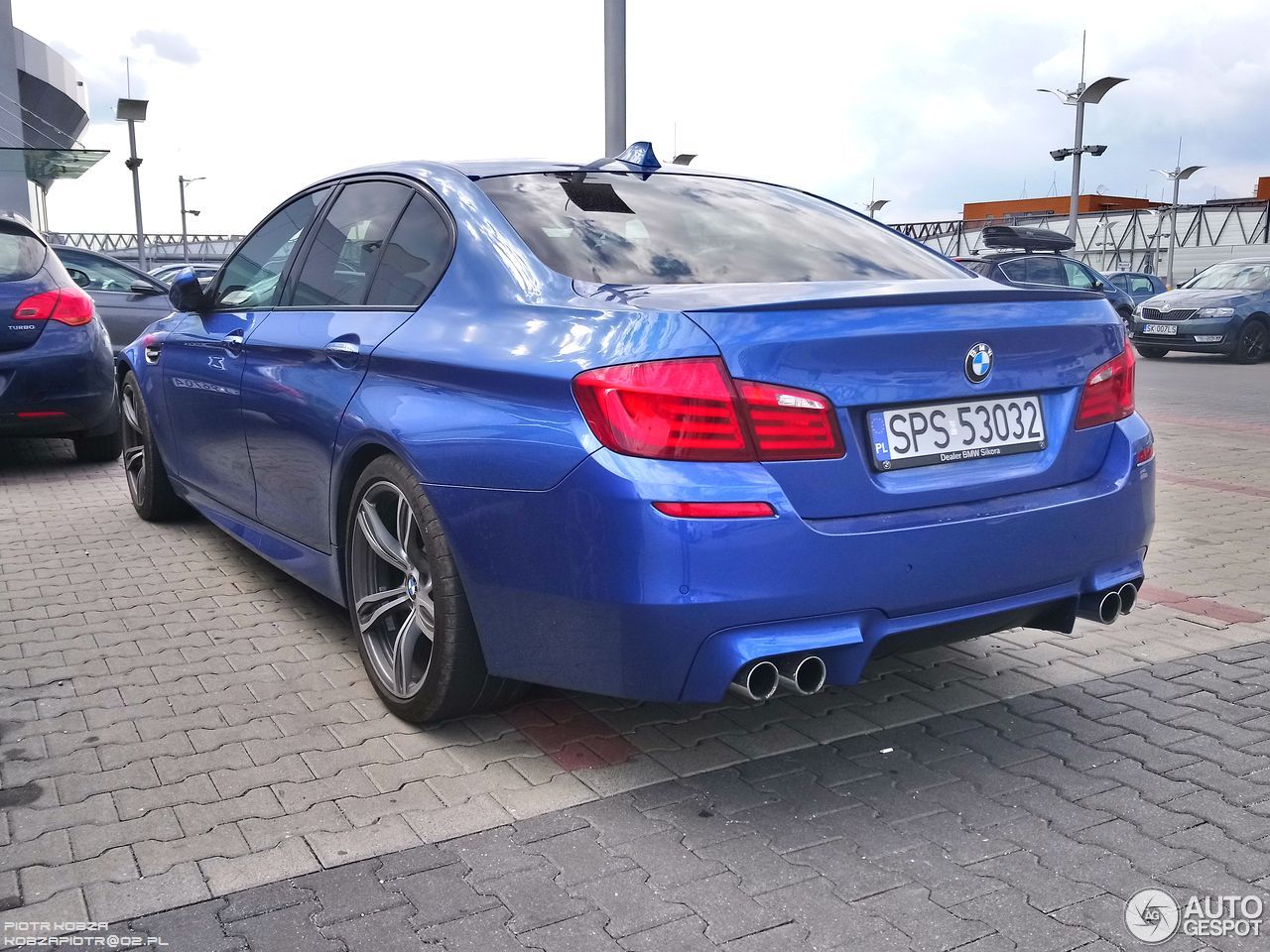 BMW M5 F10 2011