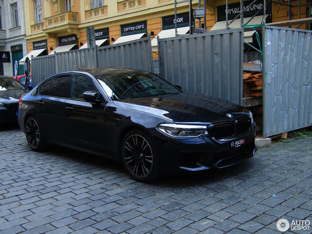 BMW M5 F90