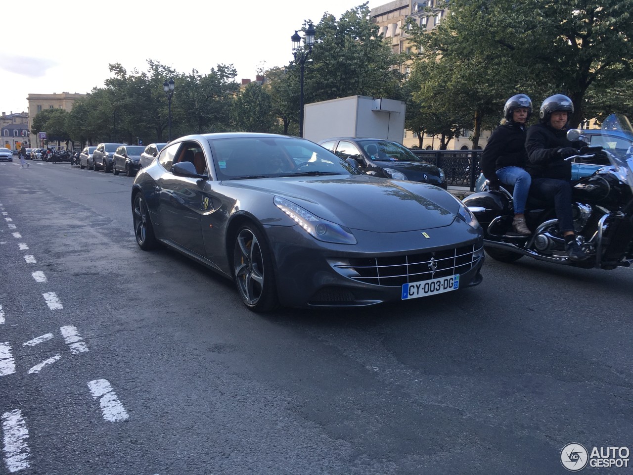 Ferrari FF