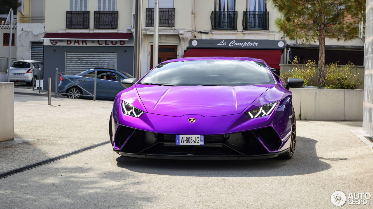 Lamborghini Huracán LP640-4 Performante