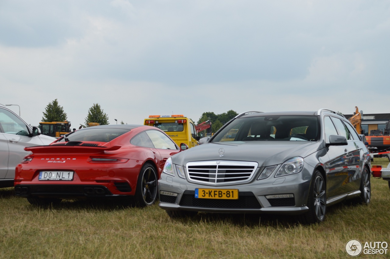 Mercedes-Benz E 63 AMG S212 V8 Biturbo