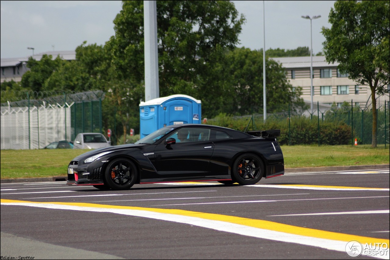 Nissan GT-R 2011 Nismo