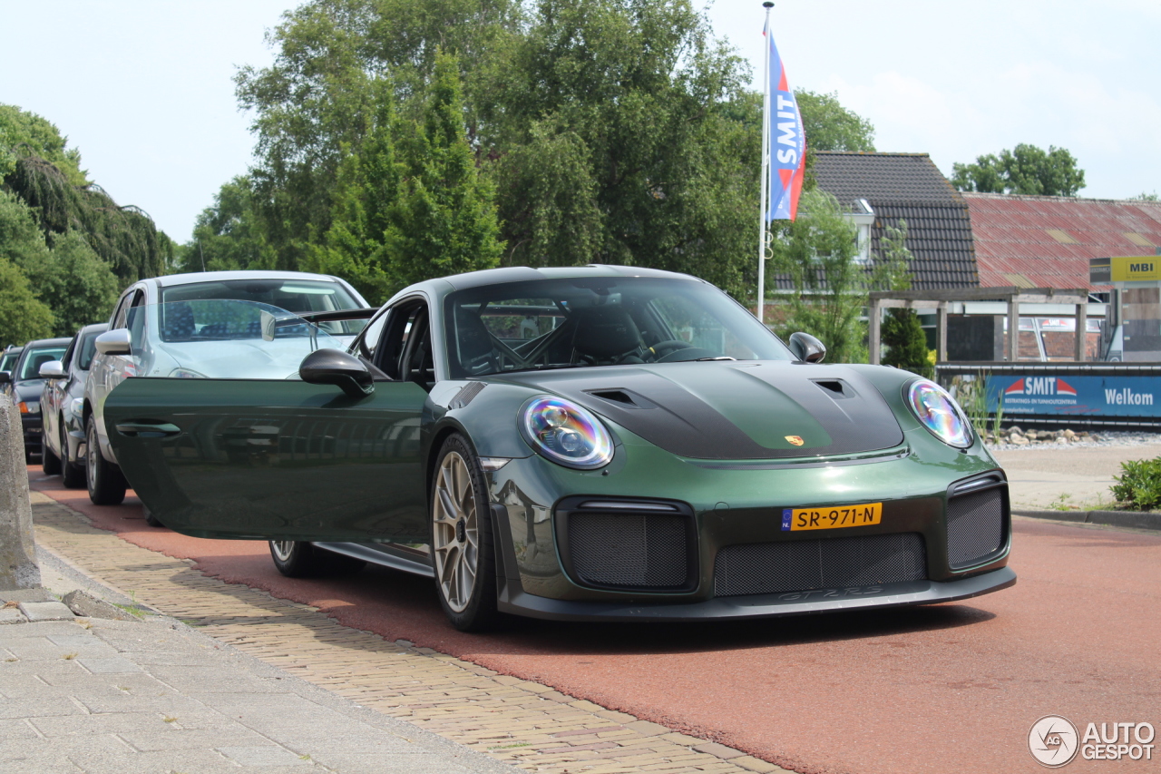 Porsche 991 GT2 RS Weissach Package