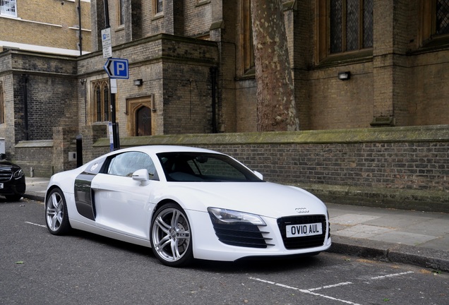 Audi R8