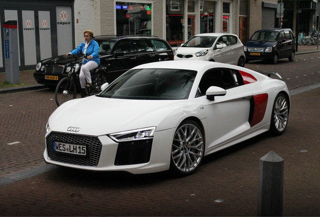 Audi R8 V10 Plus 2015