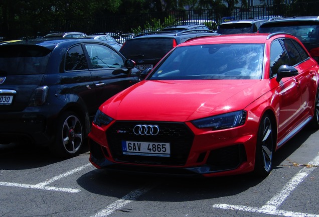 Audi RS4 Avant B9