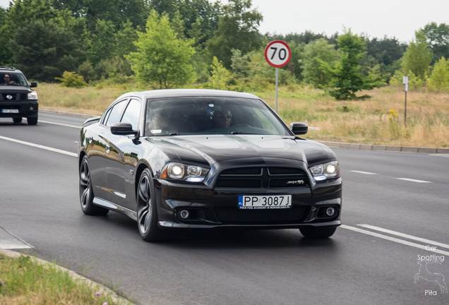 Dodge Charger SRT-8 Super Bee 2012