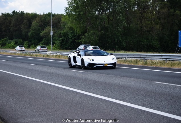 Lamborghini Aventador LP750-4 SuperVeloce Roadster