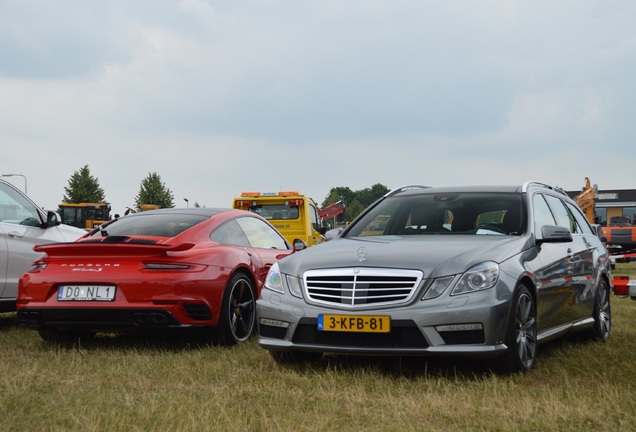 Mercedes-Benz E 63 AMG S212 V8 Biturbo