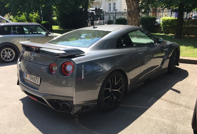 Nissan GT-R 2017