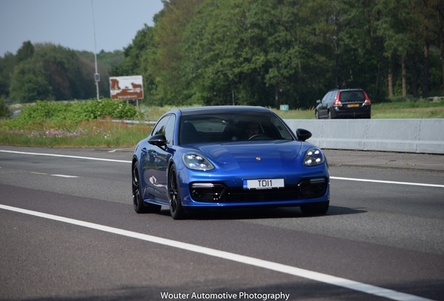 Porsche 971 Panamera Turbo S E-Hybrid Sport Turismo