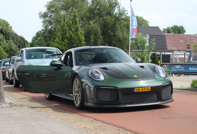 Porsche 991 GT2 RS Weissach Package