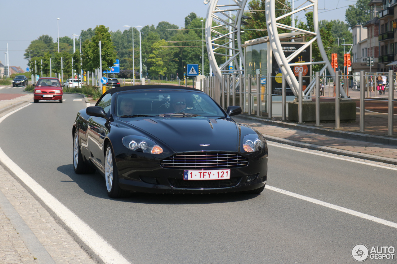 Aston Martin DB9 Volante