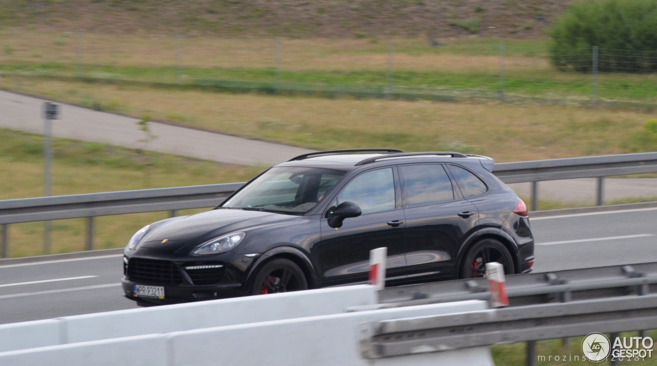 Porsche 958 Cayenne GTS