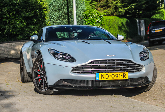 Aston Martin DB11 Launch Edition