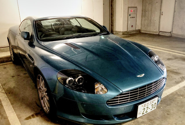 Aston Martin DB9