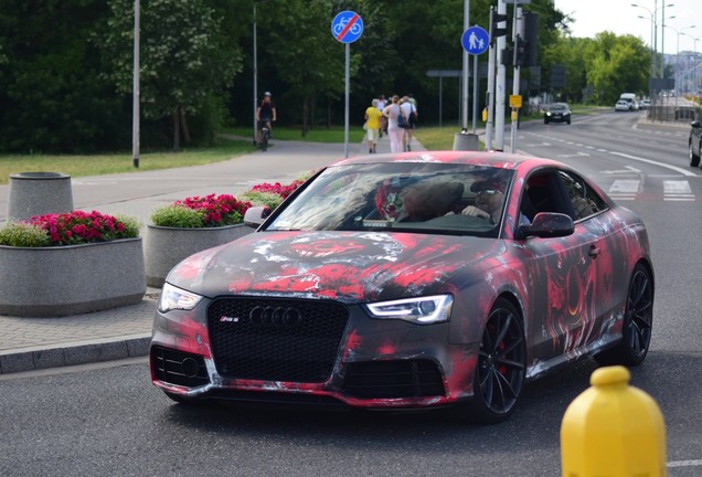 Audi RS5 B8 2012