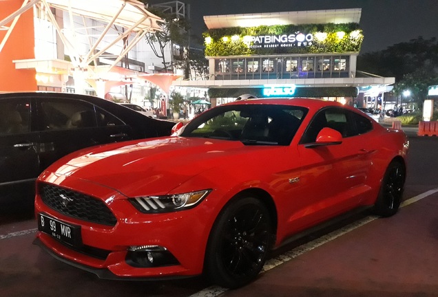 Ford Mustang GT 2015