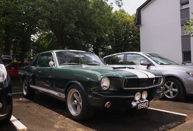 Ford Mustang Shelby G.T. 350