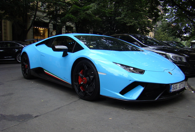 Lamborghini Huracán LP640-4 Performante