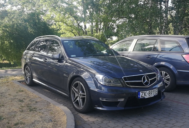 Mercedes-Benz C 63 AMG Estate 2012