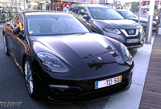 Porsche 971 Panamera Turbo