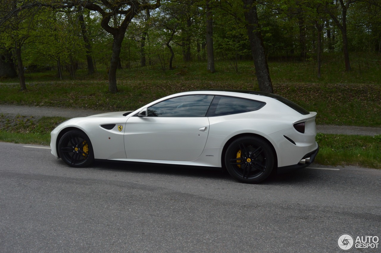 Ferrari FF