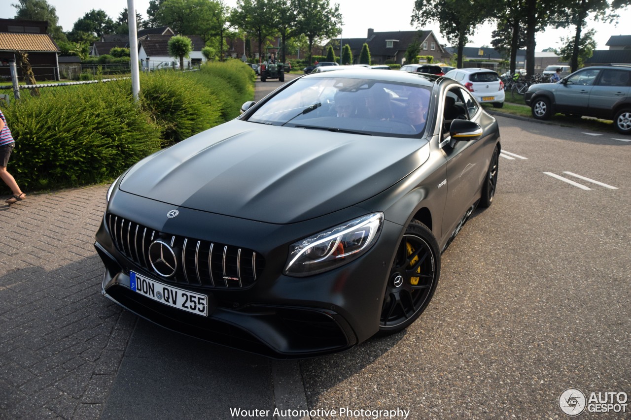 Mercedes-AMG S 63 Coupé C217 2018 Yellow Night Edition