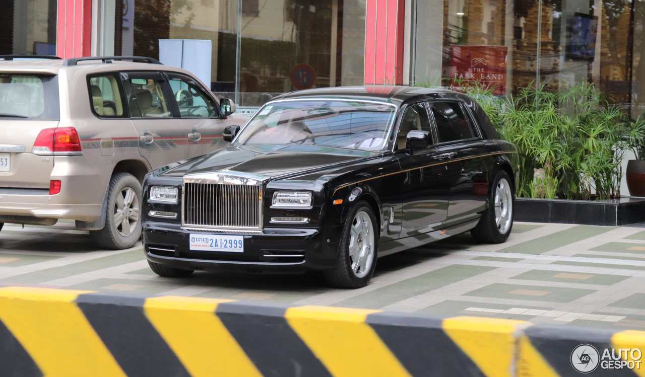 Rolls-Royce Phantom EWB Series II