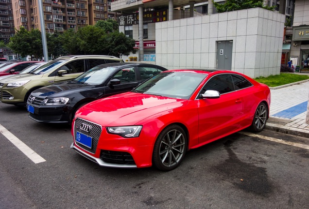 Audi RS5 B8 2012