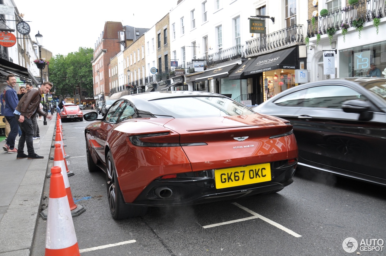 Aston Martin DB11 V8