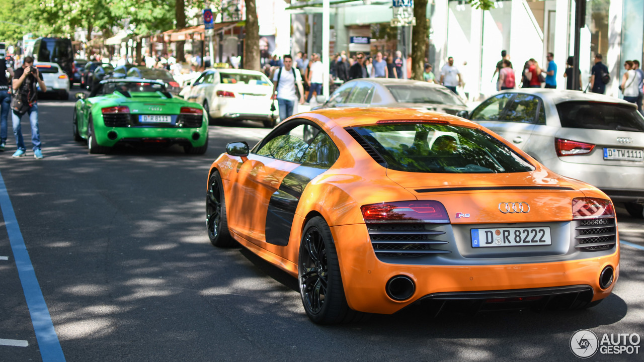 Audi R8 V10 Plus 2013