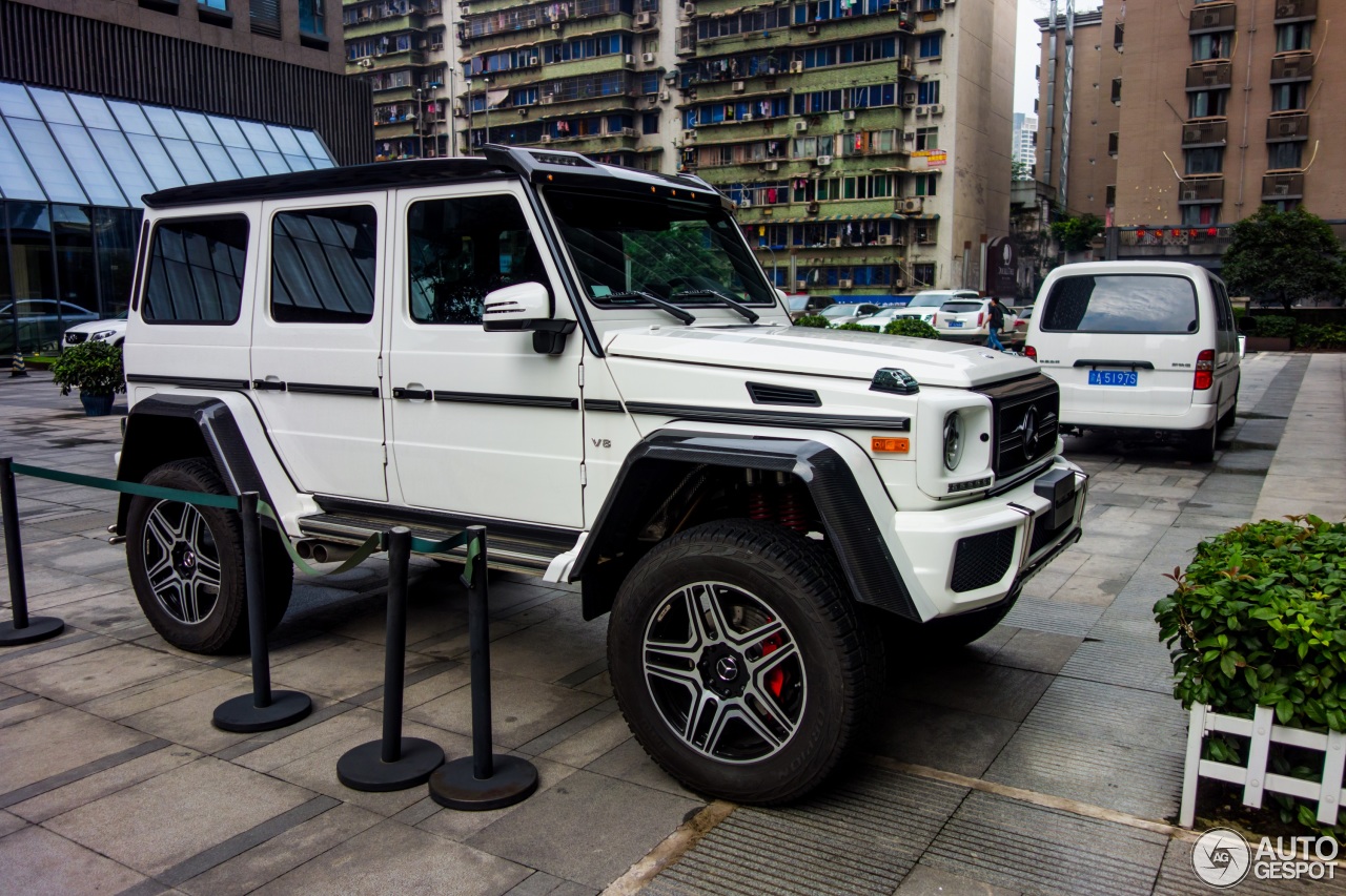 Mercedes-Benz G 550 4X4²