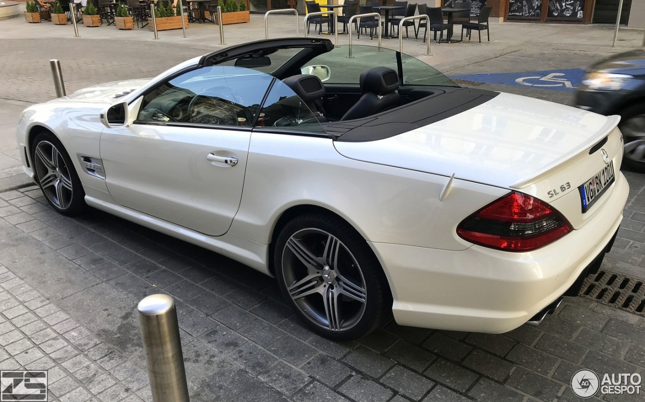 Mercedes-Benz SL 63 AMG