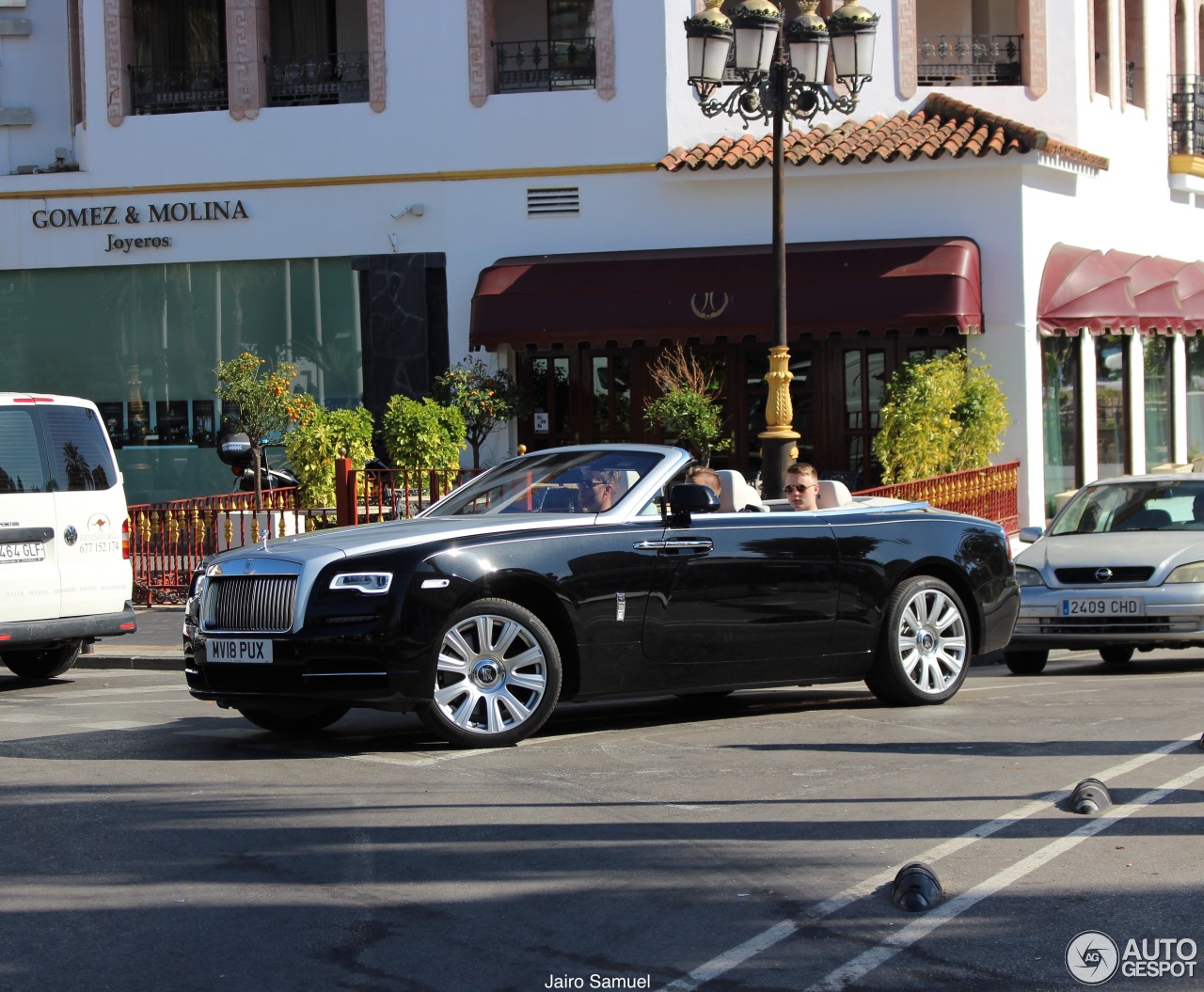 Rolls-Royce Dawn