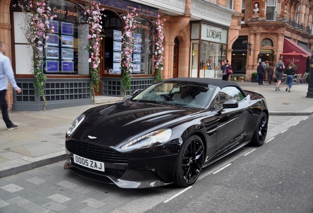 Aston Martin Vanquish Volante 2015 Carbon Black Edition