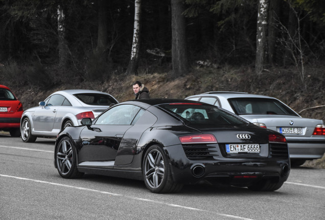 Audi R8 2013