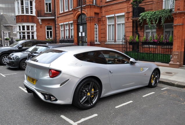 Ferrari FF