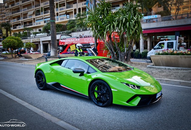 Lamborghini Huracán LP640-4 Performante