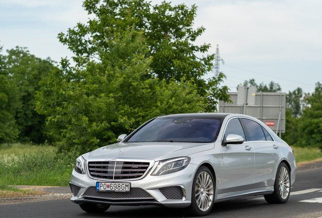 Mercedes-Benz S 65 AMG V222