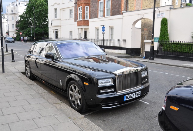 Rolls-Royce Phantom EWB Series II