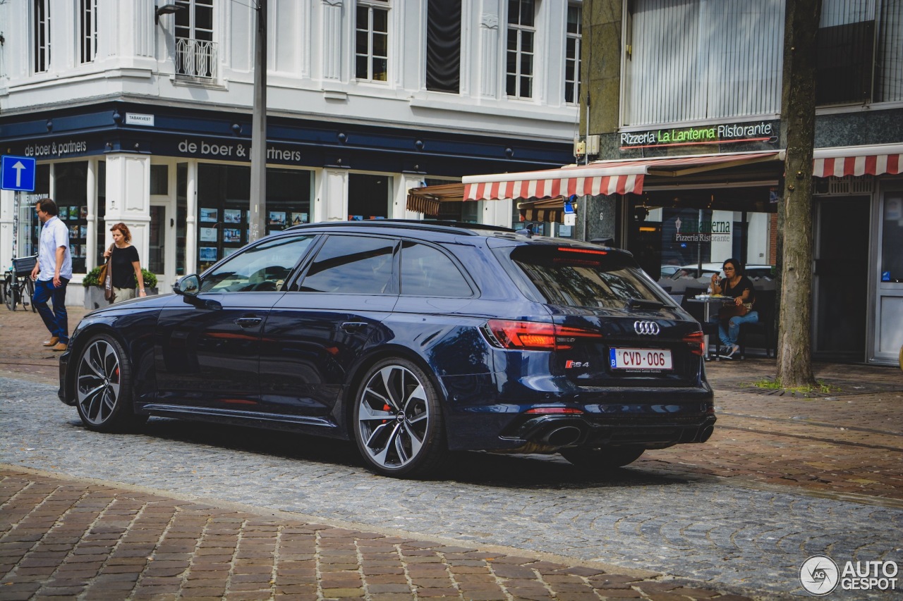 Audi RS4 Avant B9